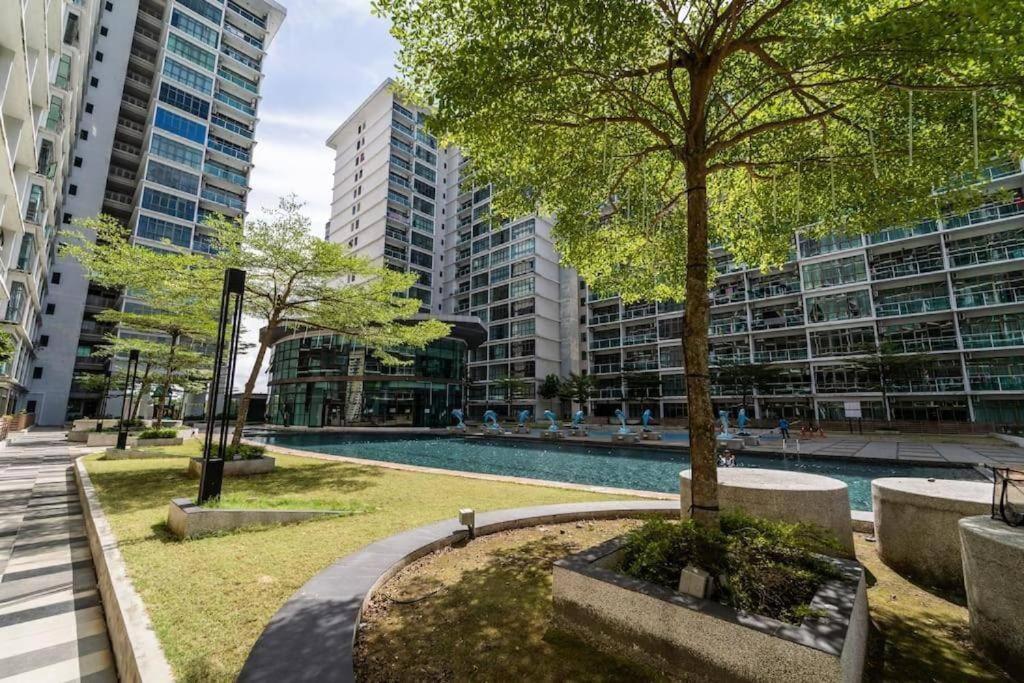 Sweet Mount Austin Palazio Johor Bharu * Johor Bahru
